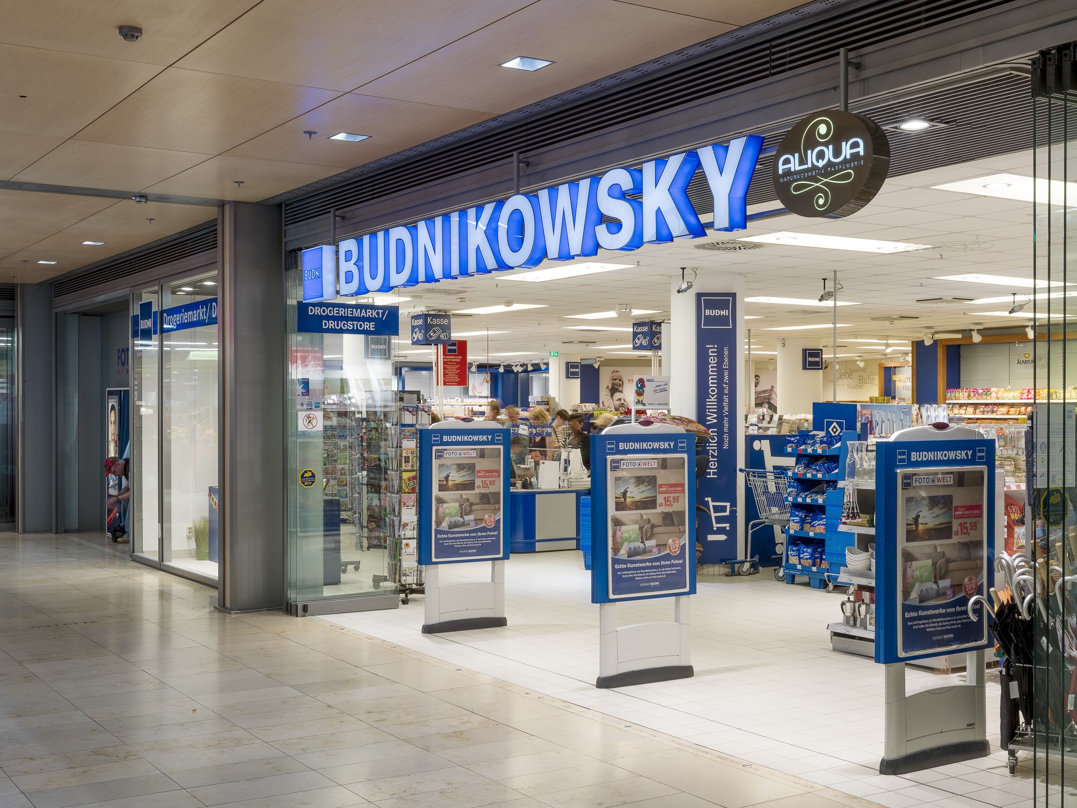 BUDNI-Filiale in der Europa Passage