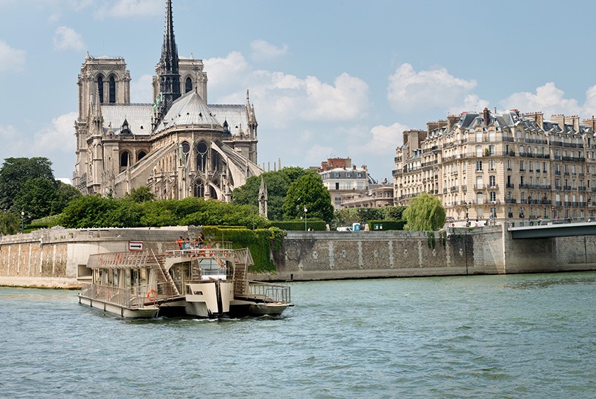 Bootsfahrt auf der Seine - Start ab Eiffelturm