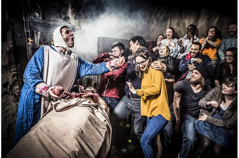 Internationaler Markt im London Dungeon