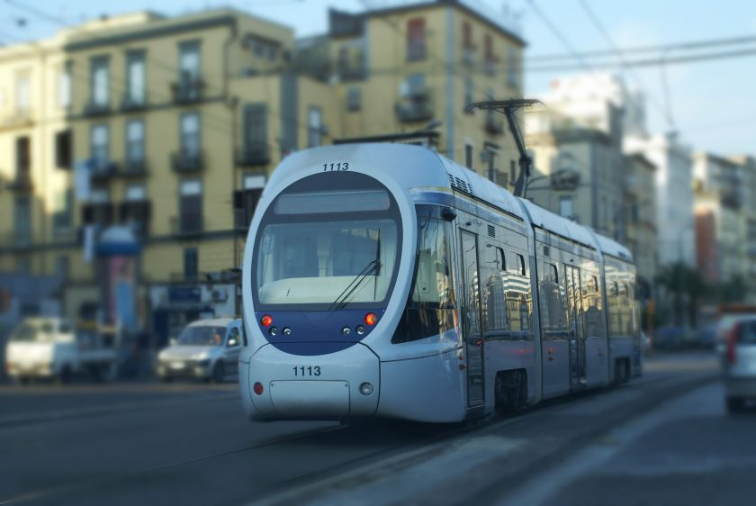 Öffentliche Verkehrsmittel Neapel