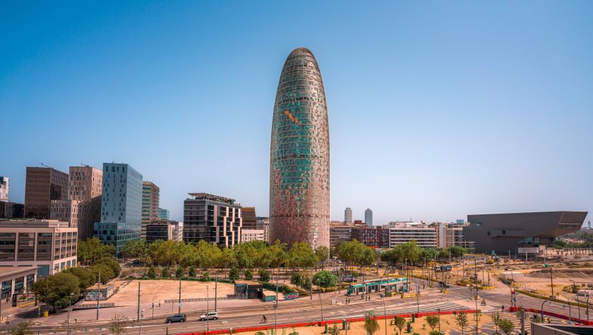 Mirador Torre Glòries: Die futuristische Ikone Barcelonas