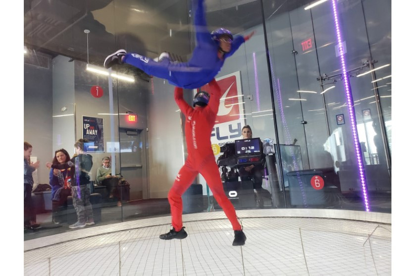 iFly Dubai Indoor Skydiving - Standard-Paket (2MIN Flug)