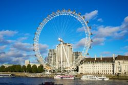 1714645116_250_LON_LondonEye_2387936187.jpg